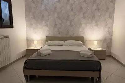 Image de An elegant retreat overlooking the city of mosaics