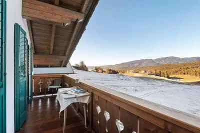 Image de Appartement « Kompatscherhof Moritz » avec vue sur la montagne, balcon et Wi-Fi