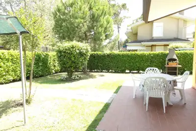 Image de Villa avec jardin clôturé à Bibione Pineda
