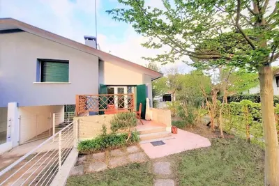 Villa confortable avec jardin