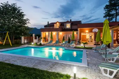 Image de Holiday home Ostojic by Villas Guide
