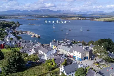 Image de A Coastal Haven at 2 Harbour View