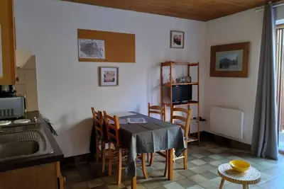 Image de Studio avec parking pour 2-3 personnes à Briançon centre à 700 m de télécabine