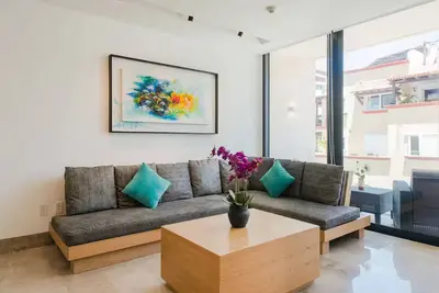 Image de Oceana! 2 Bdr w/ Pool + gym & park + beach club