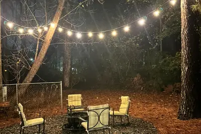 Image de Cozy, Firepit/Location/Atlanta/Austell