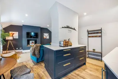 Image de Glasswing Stays | The Holgate Sanctuary