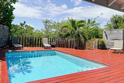 Image de Villa Ambarella, 3 chambres, piscine privée juste derrière la plage d'Orient Bay