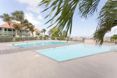 Image de Mon Paradis Bleu - Beach house, 2 chambres et vue mer!