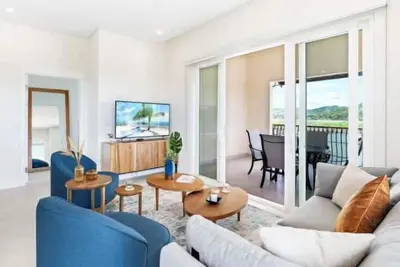 Luxury Marina View Suite Corner 2-bedroom