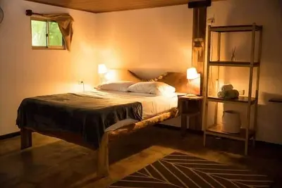 Image de 3 bed, Shared Bathroom (Room: Party wave)