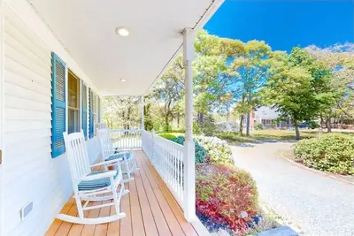 Image de Stevie, The Cape Farmhouse