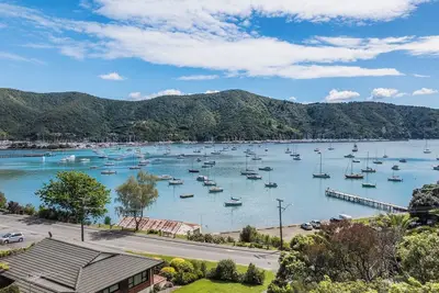 Image de Waikawa Bay View - Waikawa Holiday Home