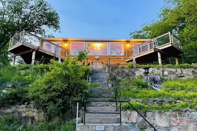 Image de La Aurriación Paradisíaca: a cosy cottage with beautiful view, river and forest!