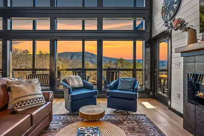 Image de Mountain Views, Hot Tub & Modern 3br Near Dollywood