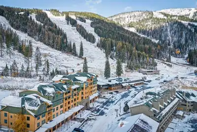 Image de Morning Eagle | Ski-In/Ski-Out Condo w/ Hot Tub, Fireplace & Mountain Adventure Access