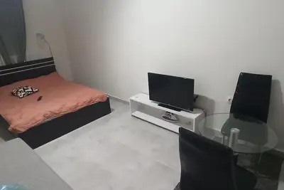 Image de Superbe studio à 10 minutes à pied du centre