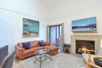 Image de Mountainside Aspenview Condo - Great Year-Round Location!