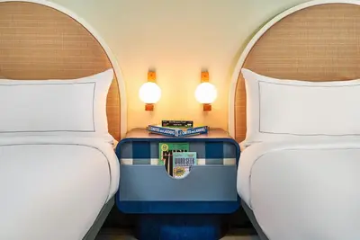 Image de Stay Central Denver | Pop-Art Decor & Friendly Vibe | Near Coors Field & Shops