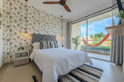 Image de Luxury Stay 2bdr with Private Artificial Beach