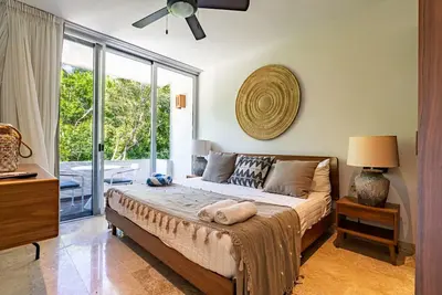 Image de Nhoa 202a Lux 2br Condo Jungle View in Aldea Zama