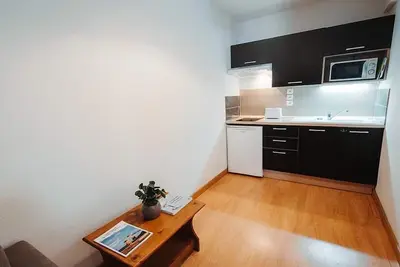 Image de À 50m des pistes de ski, piscine, terrasse, parking, télévision, casier à ski, 36m², Ax-Les-Thermes