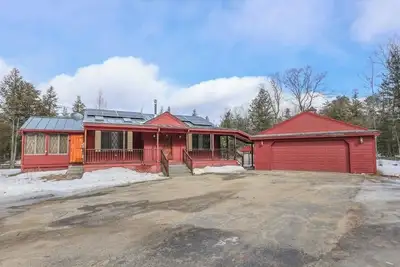 Image de Charming Cozy getaway. Use of discounted Ski passes to Ragged Mt. 20. 00 per day.