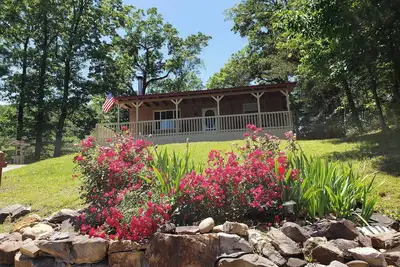 Image de Charming cabin with Smoky Mountain Views in Cosby