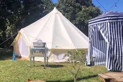 Image de Unique Bell tent camping experience in Clewiston natire site