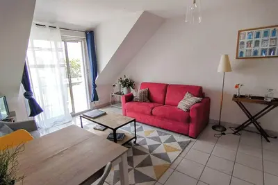Image de Appartement lumineux - 43m2 - Parking privé