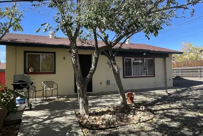 Image de Downtown Cottage-Your adventure awaits!