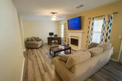 Image de Superb 3-bedroom house with Ac in charming Conyers