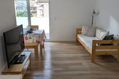 Image de 1 bedroom apartment 500m from the beach