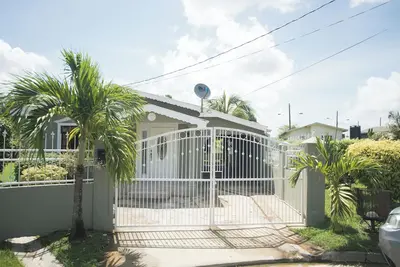 Image de A Quiet Retreat - 3 bedroom house at Chaguanas