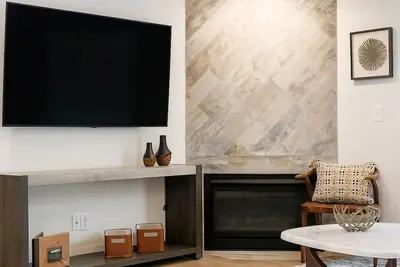 Image de Fully-renovated 2br condo in delightful Basalt