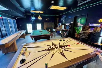 Image de Terrific 5-bedroom house with Ac in charming Princeton