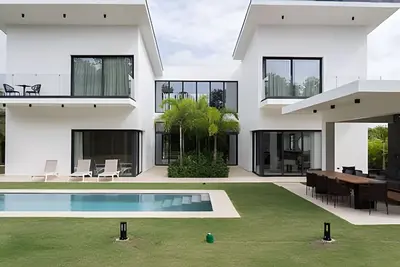 Image de Stylish, Luxury, private 5Br Villa w/ Pool and Bbq