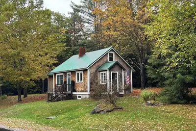 Image de Cozy cottage w/pellet stove in lakes region, close to great outdoor activities
