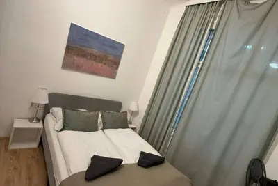 Image de Comfy 2br Apt. Very Central, 10-Min to Westbahnhof