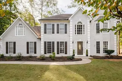 Image de Spacious 4br • 5 Beds • Quiet Cul-de-Sac Retreat – Minutes to Atlanta