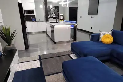 Image de Luxurious downtown rooftop condo C