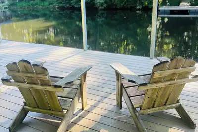 Maplewood Greystone : Charming Mentone on Lake Lahusage