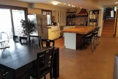 Image de Family Beach House With Beautiful Sunsets ~ Perfect For A Family Getaway!