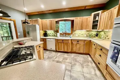 Image de Mountain View Escape-Dog friendly, Screened Porch