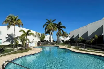 Beautiful Ocean Villa by the Beach and Pool