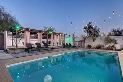 7 Large Bedrooms | Bocce Court | Firepit