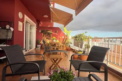 Image de Modern Apartment with Large Flower Terrace & Pool – Chayofa, Tenerife