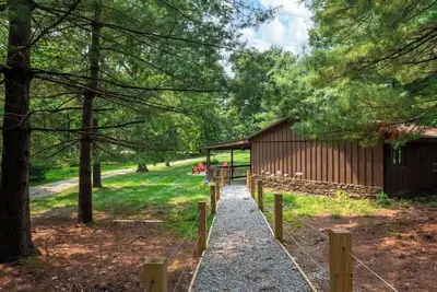 Image de Deer | Firepit I King bed I 10mins to Polaris