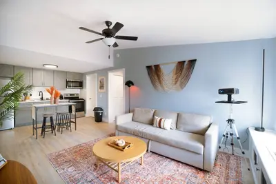 Coastal-Chic Getaway | King Bed + 100` Projector