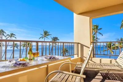Image de New Listing! 2bd Oceanfront Beauty at Sugar Beach