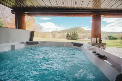 Image de Beautiful Custom Log Home - 1 Mile to Sunday River, Walk to Matterhorn